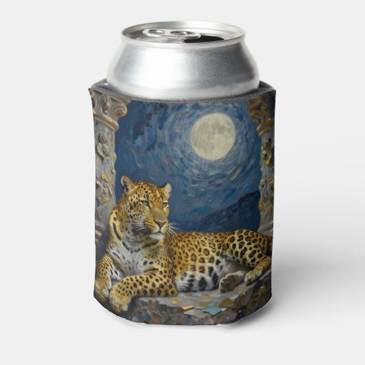 Majestic Leopard on Cliff Ledge  缶クーラー (缶裏面)