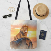 Majestic Lion Sunset - KIng of the Jungle Safari トートバッグ