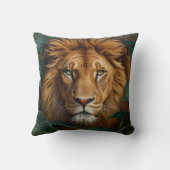 Majestic Lion Throw Pillow – Powerful Wildlife Art クッション (裏面)