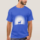Majestic Stag Silhouette Under Lunar Light Tシャツ (正面)