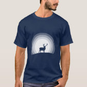 Majestic Stag Silhouette Under Lunar Light Tシャツ (正面)