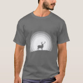 Majestic Stag Silhouette Under Lunar Light Tシャツ (正面)