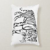 Majestic Tiger Decorative Accent Pillow アクセントクッション (正面(垂直))