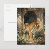 Majestic Tiger Walking in the Ancient Dunes ポストカード (正面/裏面)