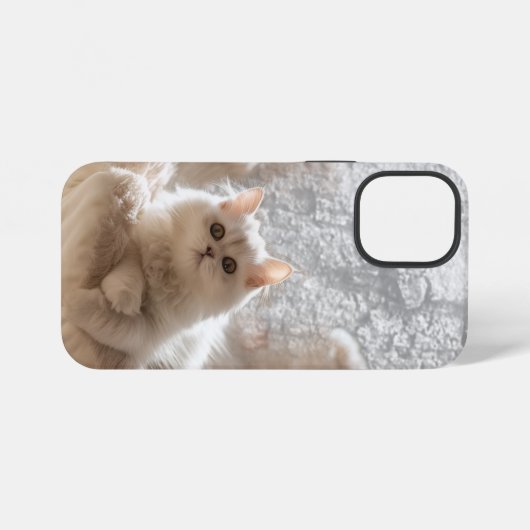 Majestic white cat iPhoneケース (裏面横)