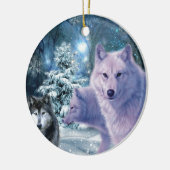 Majestic Wild Wolves in the Forest セラミックオーナメント (左)
