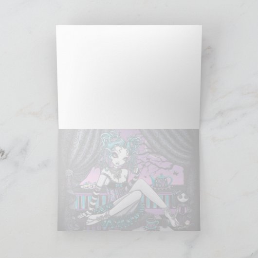 Makaylaのゴシック様式オートクチュールの妖精のお茶会カード カード (内部)
