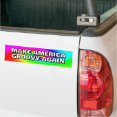 MAKE AMERICA GROOVY AGAIN you may change the words バンパーステッカー (トラック上)