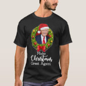 Make Christmas Great Again with Trump on red backg Tシャツ (正面)