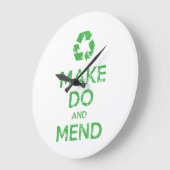 Make DoとMend ラージ壁時計 (傾斜)