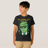 Make St. Patrick's Day Green Again - Trump Parody Tシャツ (正面フル)