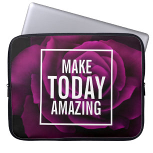 Make Today驚くべき文字 – 紫のバラの写真 ラップトップスリーブ