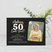Making AGE Look Good Black金ゴールドフォト誕生日 招待状 (スタンド正面)