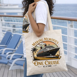 Making Memories One Cruise at a Time トートバッグ