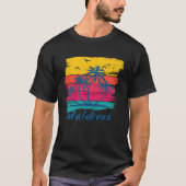 Maldives summer beach holiday destination tシャツ (正面)