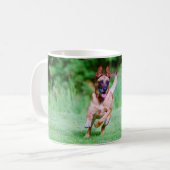 Malinois犬のランニング コーヒーマグカップ (正面左)