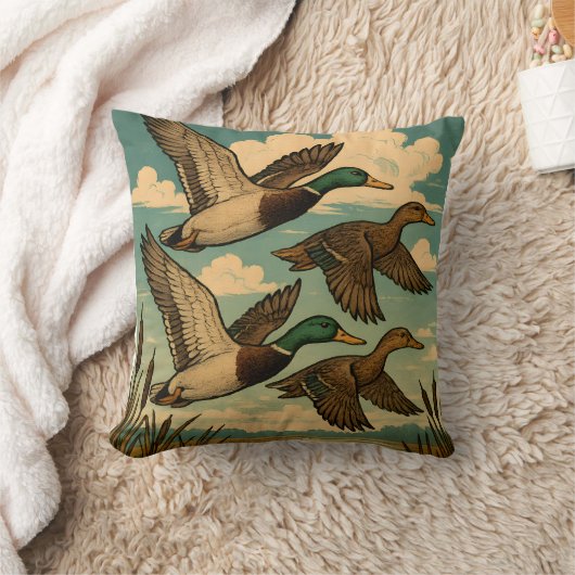 Mallard Ducks in Flight Wildlife Art クッション (ブランケット)