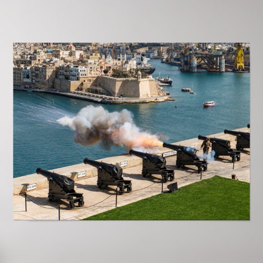 Malta Cannon Fire Saluting Battery Valletta ポスター (正面)