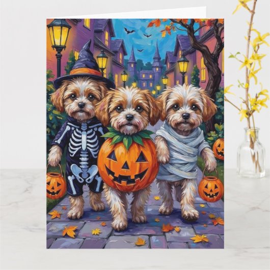 Malti Tzu Trick-or-Treating in Halloween Costumes カード (黄色い花)