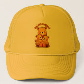 Mama Bear with My Cubs – Cute Family Bear Art キャップ (正面)