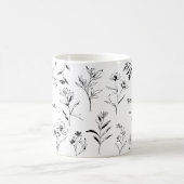 Mama Custom Quote Black White Floral Line Art  コーヒーマグカップ (中央)