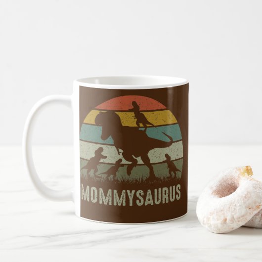 Mama Dinosaur T Rex Mommysaurus 4 kids Family コーヒーマグカップ (ドーナツ)