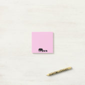 Mama Elephant with Babies Post it Notes ポストイット (デスク上)