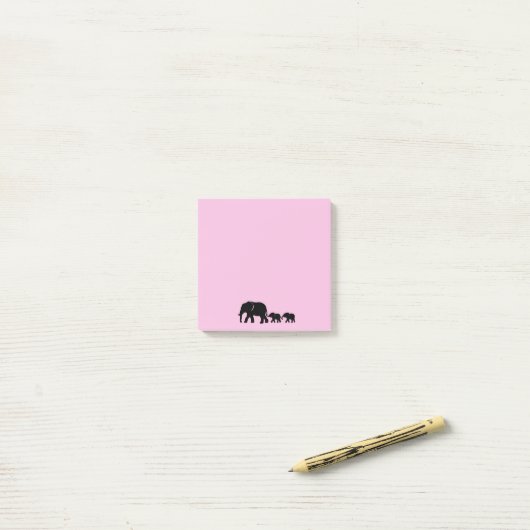 Mama Elephant with Babies Post it Notes ポストイット (デスク上)