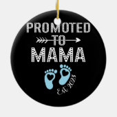 Mama Est 2023に昇格した初めての新しいママパパ セラミックオーナメント (裏面)