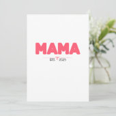 MAMA EST. 2025 – ママのためのオーダーメイドギフト シーズンカード (スタンド正面)