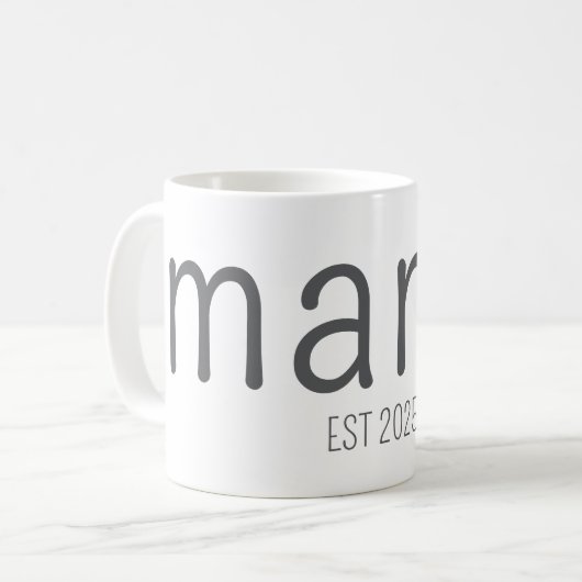 Mama Est 2025 Custom Mug コーヒーマグカップ (正面左)