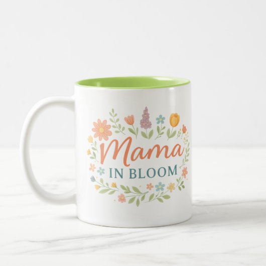 Mama In Bloom Floral Spring Typography Design ツートーンマグカップ (左)