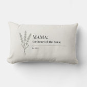 Mama Quote Heart of the Home Minimalist ランバークッション (正面)
