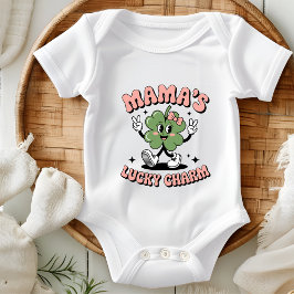 Mama's Lucky Charm Retro St. Patrick's Day Baby ベビーボディスーツ