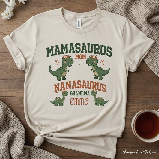 Mamasaurus & Nanasaurus Personalized Dinosaur トライブレンドTシャツ