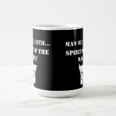Man of Faith ...Spirit of The Wolf SHIRT コーヒーマグカップ (中央)