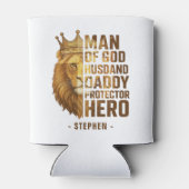 Man of God Lion Crownデザイン – 夫,パパ 缶クーラー (裏面)