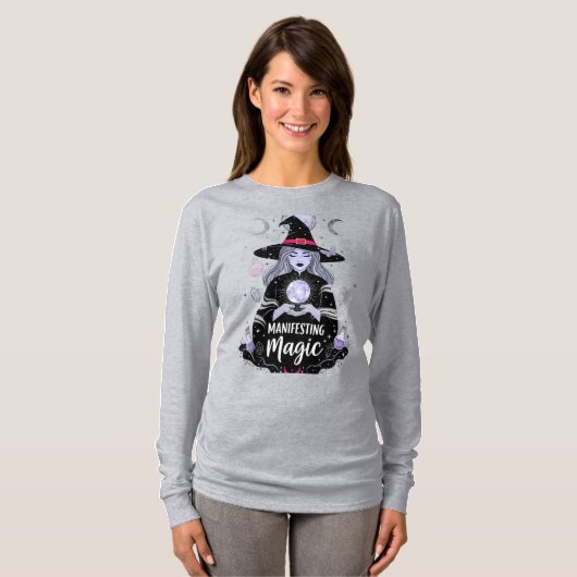 Manifesting Magic Witch Halloween T-Shirt Tシャツ (正面フル)
