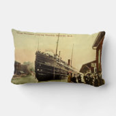 Manisteeミシガン州の五大湖の脱線の船 ランバークッション (裏面)