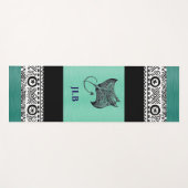 Manta Ray Polynesian Pattern Teal Green Monogram  ヨガマット (正面(横))