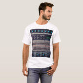 Many Buttons Sound Mixer Studio Tシャツ (正面フル)