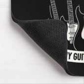 Many Guitars One Wife Funny Musician Guitarist Hum マウスパッド (コーナー)
