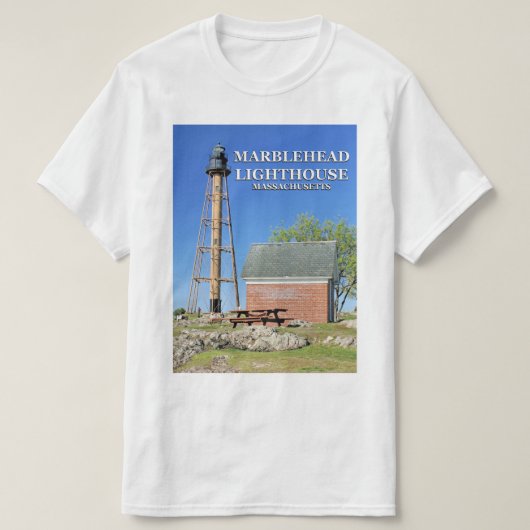 Marbleheadの灯台、マサチューセッツTシャツ Tシャツ (デザイン正面)