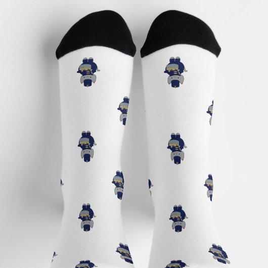 Marching Band Drummer Cat Navy Blue Gold Pattern ソックス (上部)