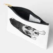 Marching Manga Dog Adds Punch To Beauty Routine アクセサリーポーチ (見開き)