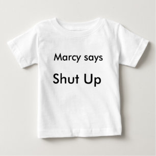 Marcyがシャツを閉じると言う ベビーTシャツ