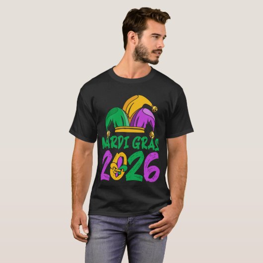 Mardi Gras 2026 Jester Hat Carnival Celebration Tシャツ (正面フル)