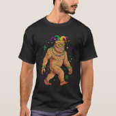 "Mardi Gras Bigfoot – Festive Sasquatch  Tシャツ (正面)
