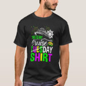 Mardi Gras Celebrations parade Boat This is My Cru Tシャツ (正面)
