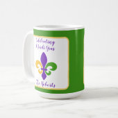 Mardi Gras NAME Green Gold Purple Fleur de Lis コーヒーマグカップ (正面左)